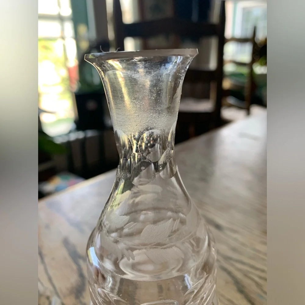 Vintage Decanter Glass Crystal Stopper 8” Etched Glass